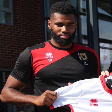 Ethan Ebanks-Landell 1