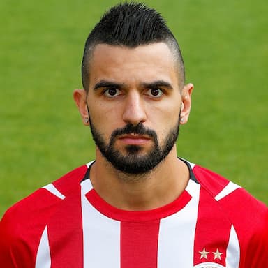 Aziz Behich 1