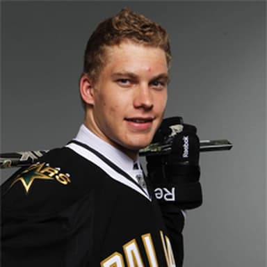 Jamie Oleksiak 1